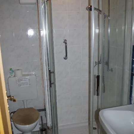 Haus Barnabas Im Engel, Engel Pensión 3*