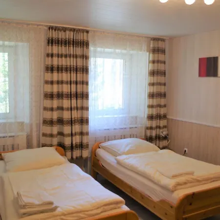 Haus Barnabas Im Engel, Engel Pensión Utzenfeld