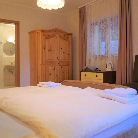 Haus Barnabas Im Engel, Engel