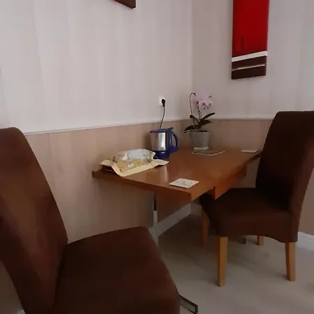 Haus Barnabas Im Engel, Engel Pensión Utzenfeld