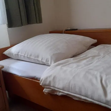 Haus Barnabas Im Engel, Engel