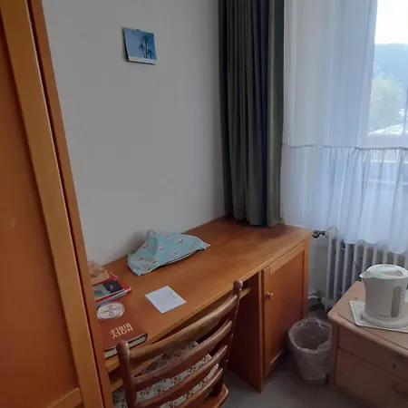 게스트하우스 Haus Barnabas Im Engel, Engel 3*