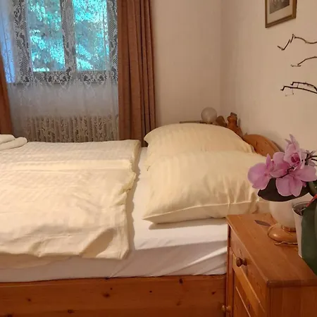 Haus Barnabas Im Engel, Engel