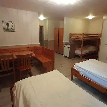 Haus Barnabas Im Engel, Engel 3*