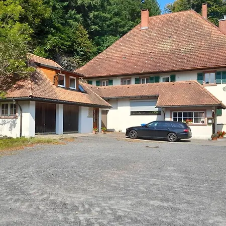 Haus Barnabas Im Engel, Engel Utzenfeld