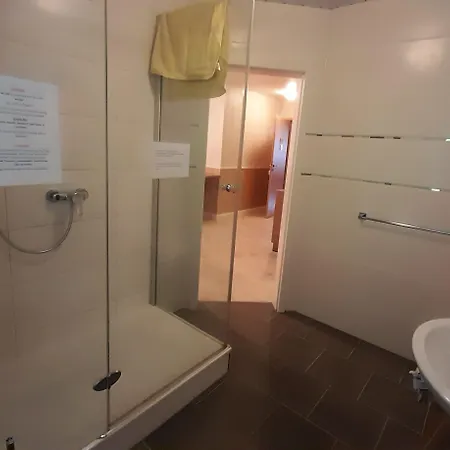 Haus Barnabas Im Engel, Engel 3*